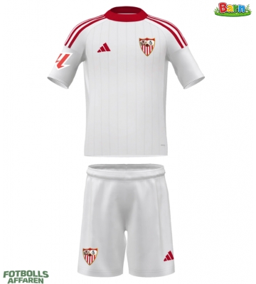 Sevilla Hemmaställ Barn 2025-26 Kortärmad (+ Korta byxor)
